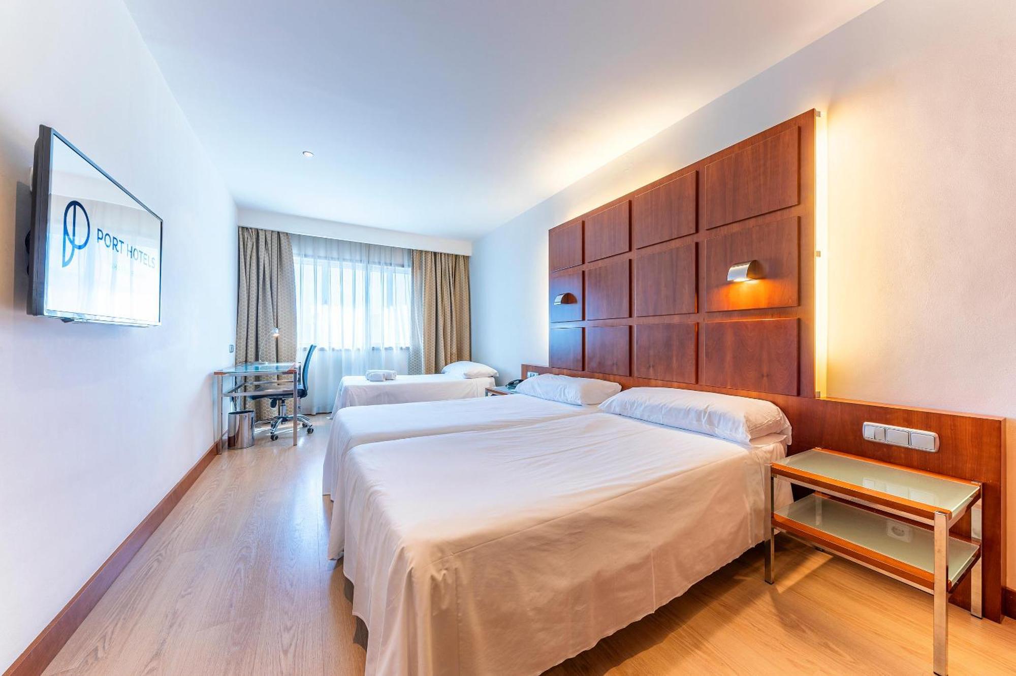 Port Azafata Valencia Hotell Manises Exteriör bild